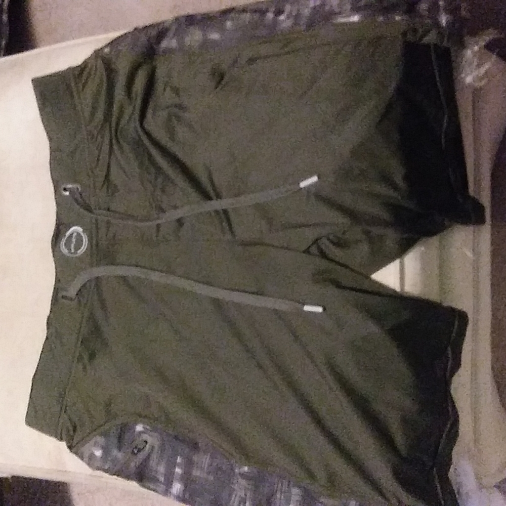 Hylete Shorts